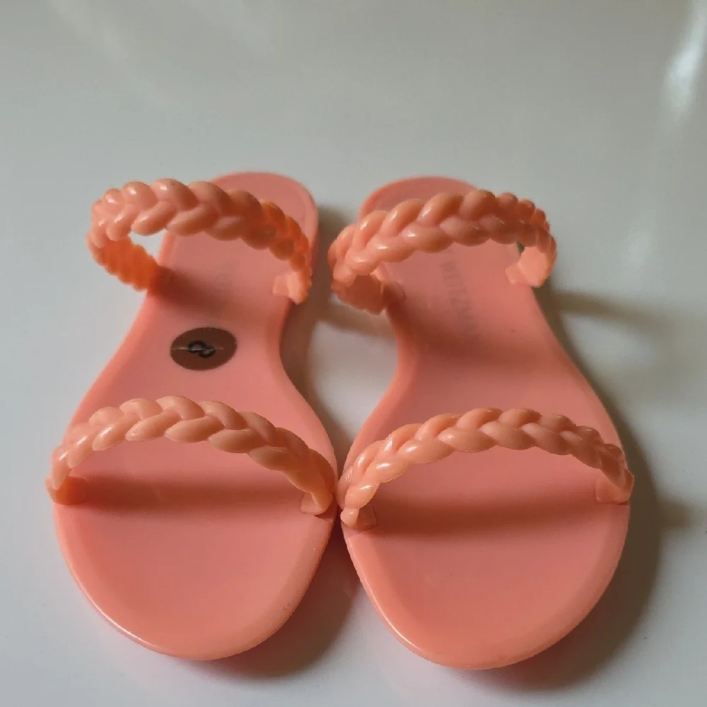 Stuart Weitzman Peach Sandals‎ with Braided Straps. Size 8. NWOT.